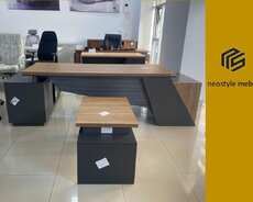 Ofis masası
