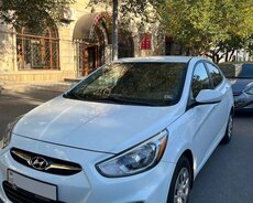 Hyundai Accent icarəsi depozitsiz