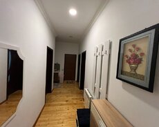 2.7 sotda 3 otaqlı ev