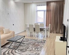 Tibb Universitetinə yaxın 3 otaq satılır