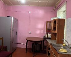 Gənclikdə 1 otaqlı həyət evi icariyə verilir
