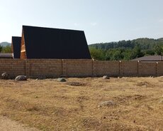 Lənkəranda torpaq satışı/çay kənarı/əsas yola yaxın