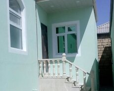 2-комнатный, отремонтированный дом во дворе в кредит