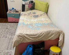 çarpayı tek adamliq