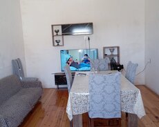 Satılır ev Buzovna qəsəbəsindədi
