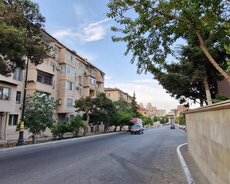 Elmlər Akademiyası 4 otaqlı köhnə tikili 70 m²