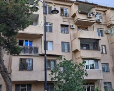 Satılır 4 otaqlı köhnə tikili 70 m²