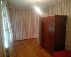 Satılır 2 otaqlı köhnə tikili 55 m²