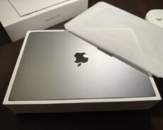 Macbook Air M2 8gb 256 / 13.6-inch