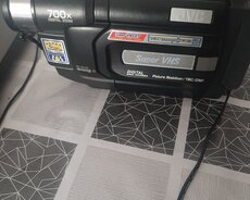 Видеокамера JVC