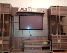 Продаётся комод, тумба под телевизор. Срочно, очень дёшево.