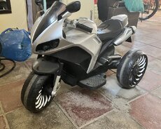 Uşaq motorsikleti