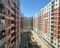 Станция метро 8 Ноября, Тбилисский проспект