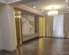 1№li Asan Xidmətin yanənda 4 otaq satılır