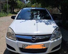 Satmaq və ya almaq istədiyiniz avtomobil varsa zəng edin