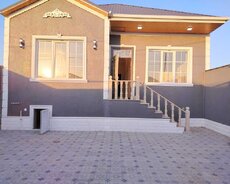 Maştağa qəsəbəsində 3 otaqlı ev satılır