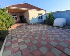 Maştağa qəsəbəsində 4 otaqlı ev satılır