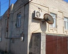 Продается 5-комнатный дом с двориком в Бузовне