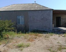 Maştağa qəsəbəsində 3 otaqlı ev satılır