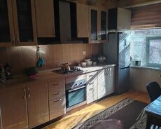 Дома с внутренним двором на продажу в Биладжари