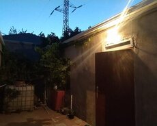 Дом во дворе с 2 спальнями