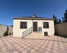 Продается дом с 3 спальнями в жилом районе Савалан