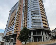 Zərifə Əliyeva parkının yanında 2 otaq satılır