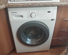 Yaxşı işlək vəziyyətdə paltaryuyan