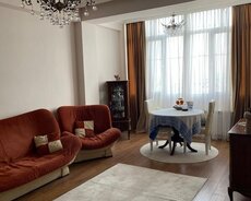 Mənzil satılır