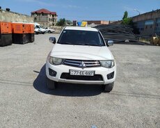 Mitsubishi Pekap icareye verilir
