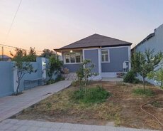 Продается 5-комнатный дом с садом и двором, площадью 125 м².