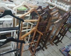 Kostyum asilqanlari yeni və keyfiyyətli