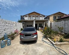 Buzovnada 5 otaqlı həyət evi satılır