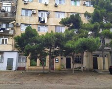 Мардакан Продается 3-комнатная квартира
