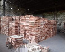 Taxta sexine işçi tələb olunur