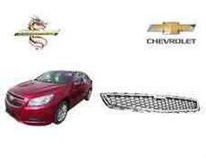 Chevrolet Malibu 2012 radiator barmaqlığı orta