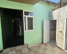 Həyət evi satılır