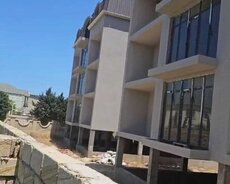 Satilir 3 otaqli yeni tikili