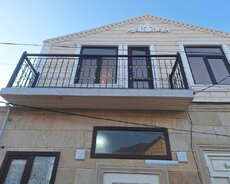 Biləcəridə 2 mərtəbə 3 otaqlı həyət evi
