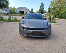 zeekr 001