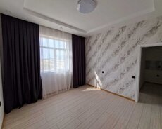 Qurtuluşda 3 otağa düz mənzil satılır