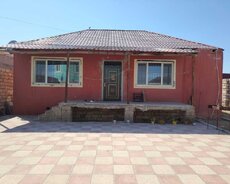 Çiləgər yaşayış massivində 3 otaqlı ev satılır
