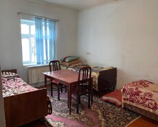 yasmalda 6 otaqli ev satilir