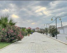 Buzovnada 2 otaqlı mənzil satılır