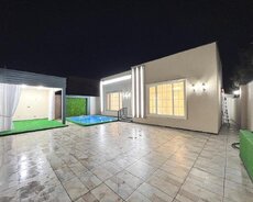 Şüvəlan qəsəbəsində bağ evi satılır