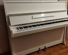 Almaniya istehsalı Geyer pianinosu