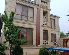 Buzovnada həyət evi satılır
