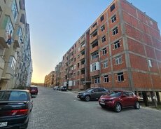 Masazır, İstiqlaliyyət küçəsi, Qurtuluş 93 kompleksi