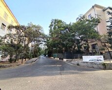 Nizami m/st yaxınlığında