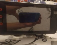 Universal sit ustu monitor